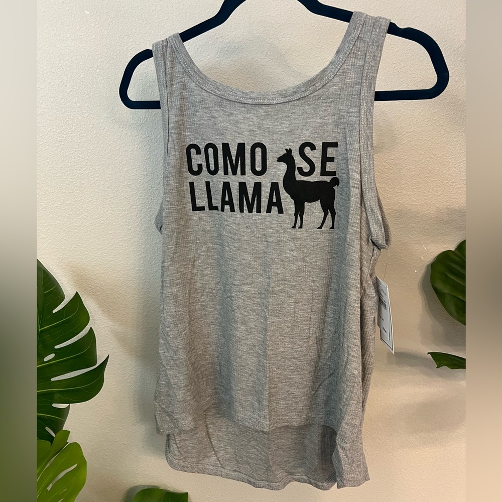 Cute ironic “Como se llama” tank